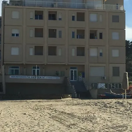 Bilocale In Riva Al Mare
